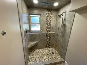 {{ custom_values.service_1 }} in {{custom_values.area_3})