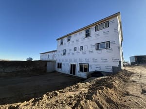 {{ custom_values.service_1 }} in {{custom_values.area_3})