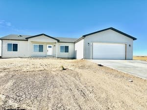 {{ custom_values.service_2 }} in {{custom_values.area_3})