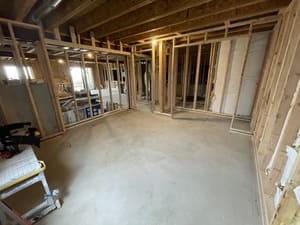 {{ custom_values.service_4 }} in {{custom_values.area_3})