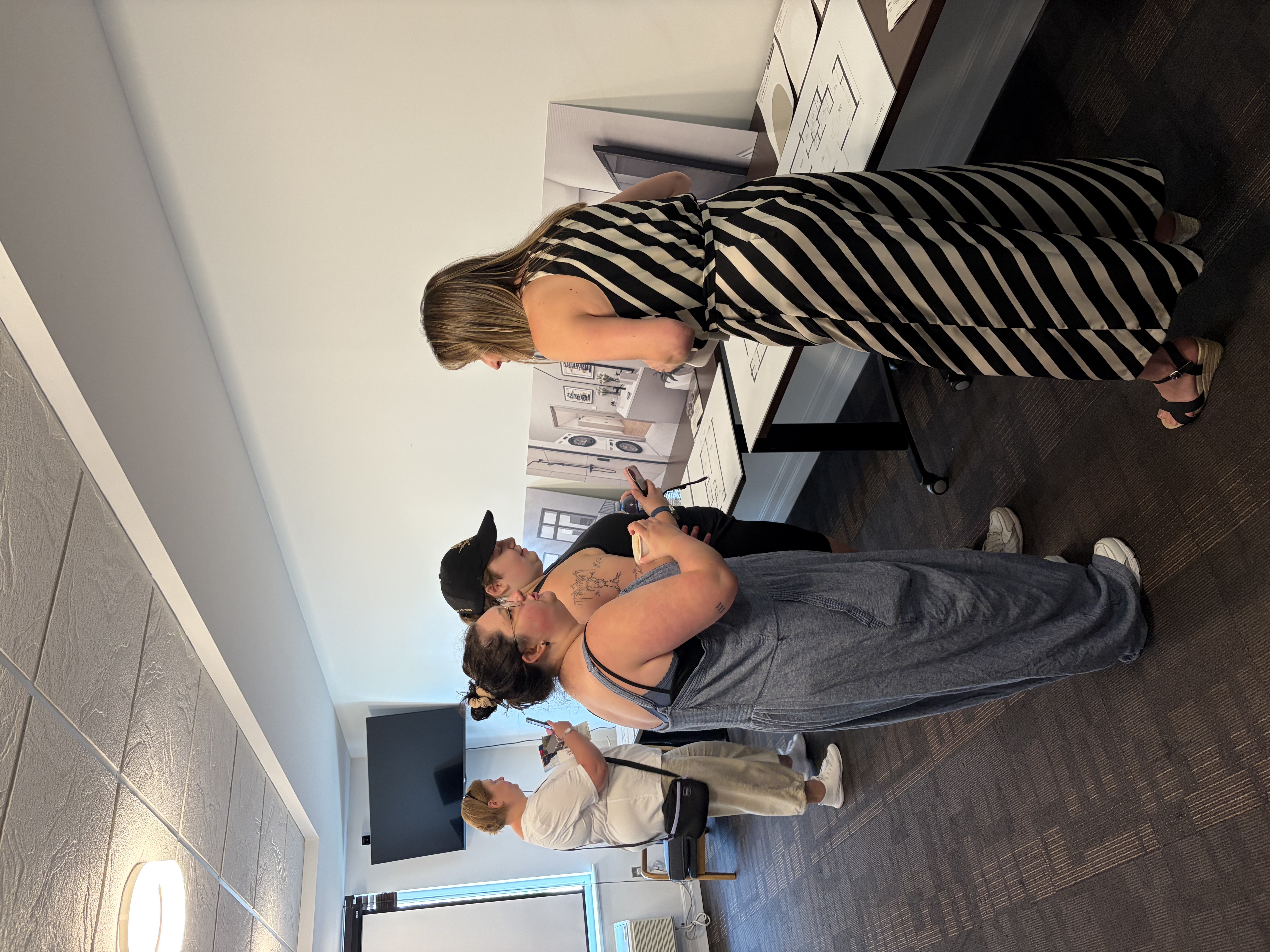 Meet and Greet photo 7