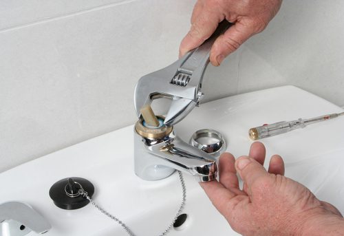 Faucet Repair & Installation in Cleveland