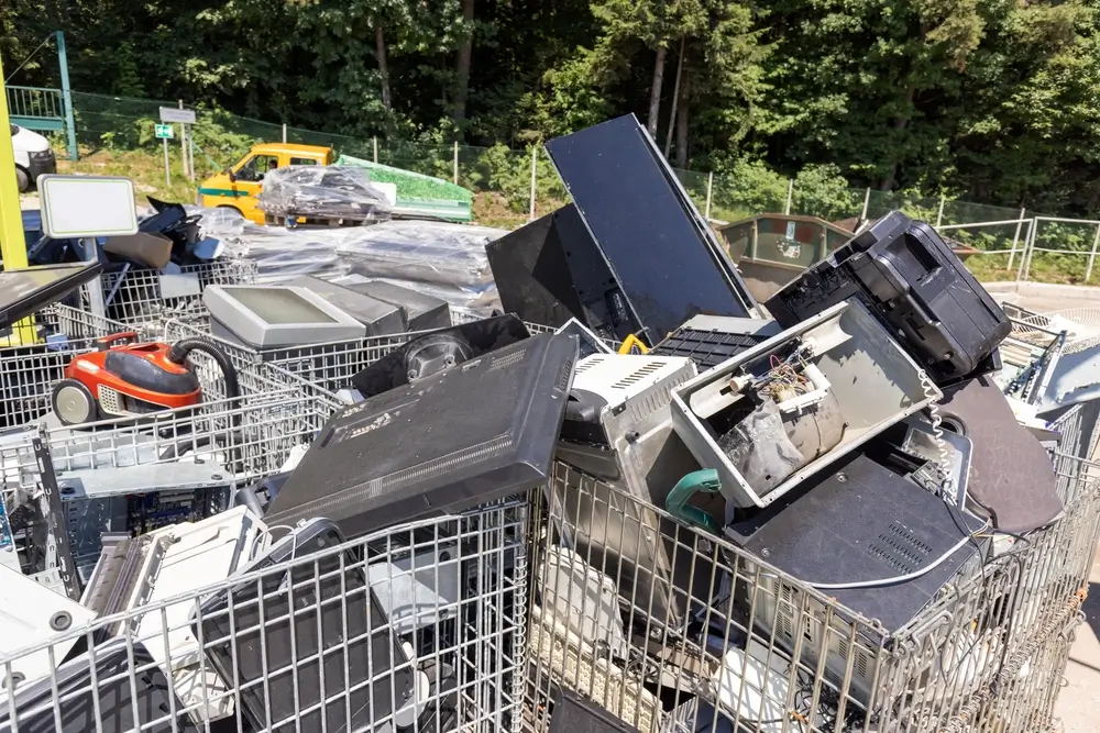  Residential junk removal
