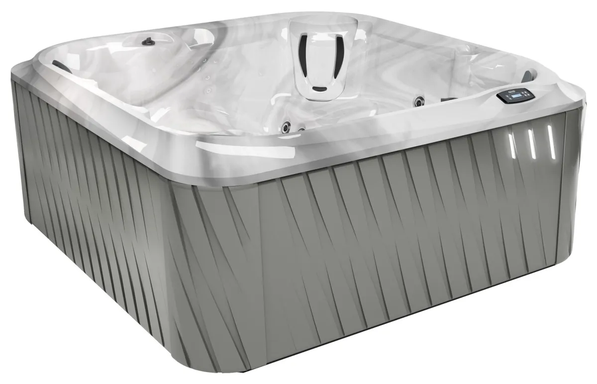 Hot Tub Clearance Sale! Jacuzzi and Sundance Spas All Seasons Spas