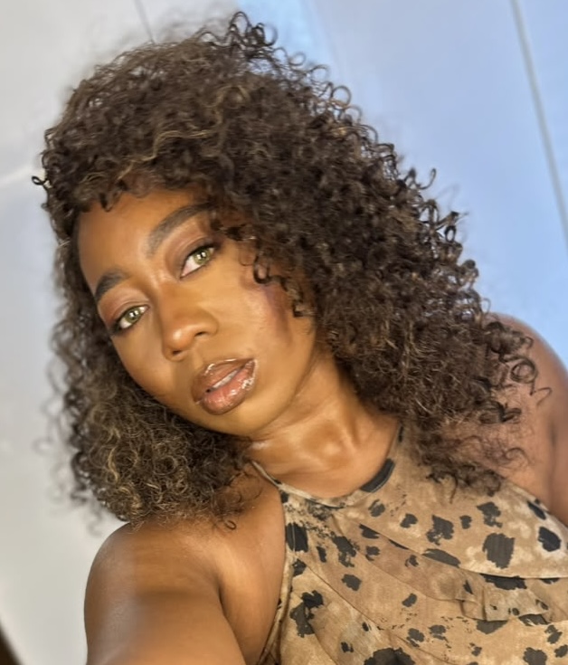 Naomi, co-founder of Femora Sells