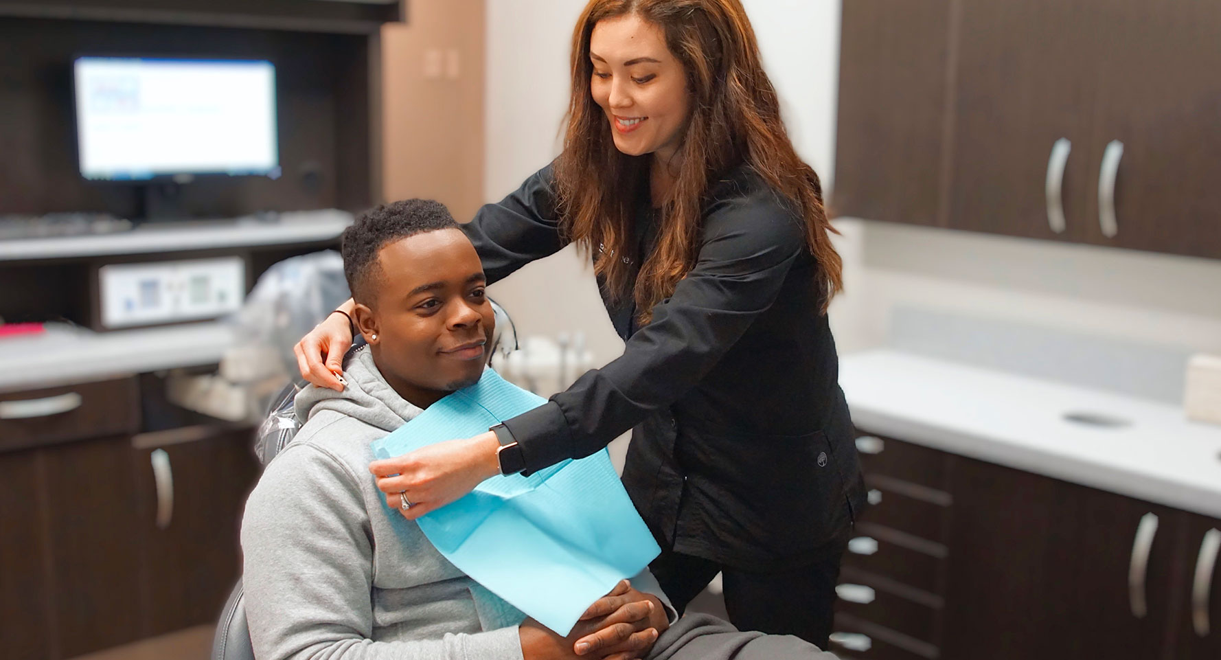 Woman with tooth pain