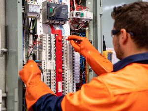 {{ custom_values.service_4 }} in {{custom_values.area_5})