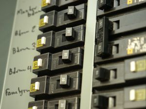 {{ custom_values.service_2 }} in {{custom_values.area_1})