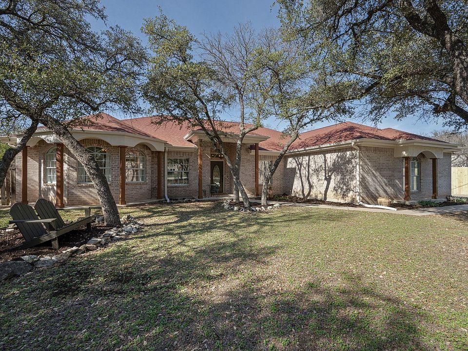 1st image of 75 Four T Ranch Rd 1st image of 75 Four T Ranch Rd