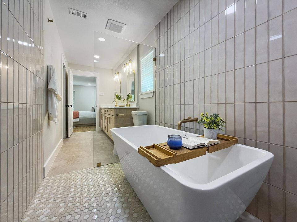 25th image of 224 Clear Spring Rd
