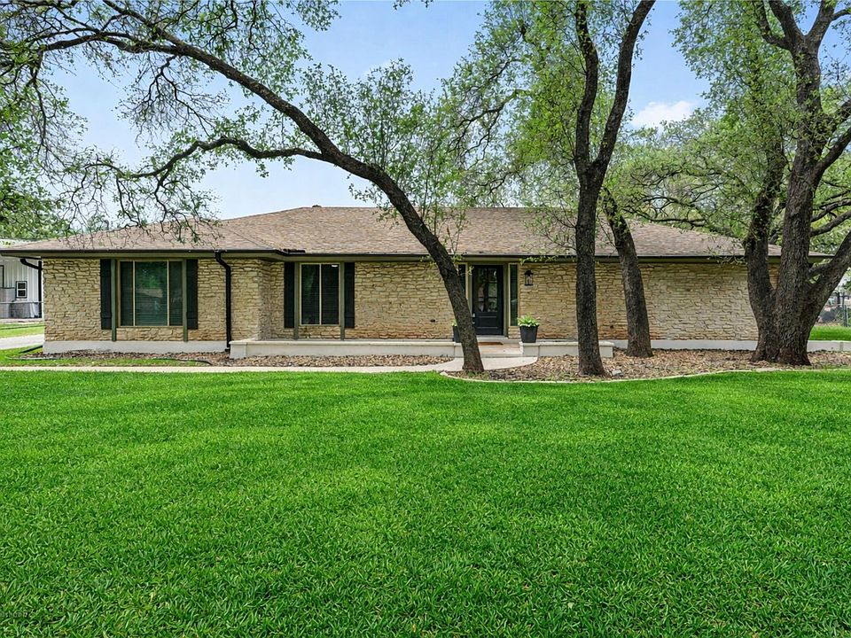 1st image of 224 Clear Spring Rd