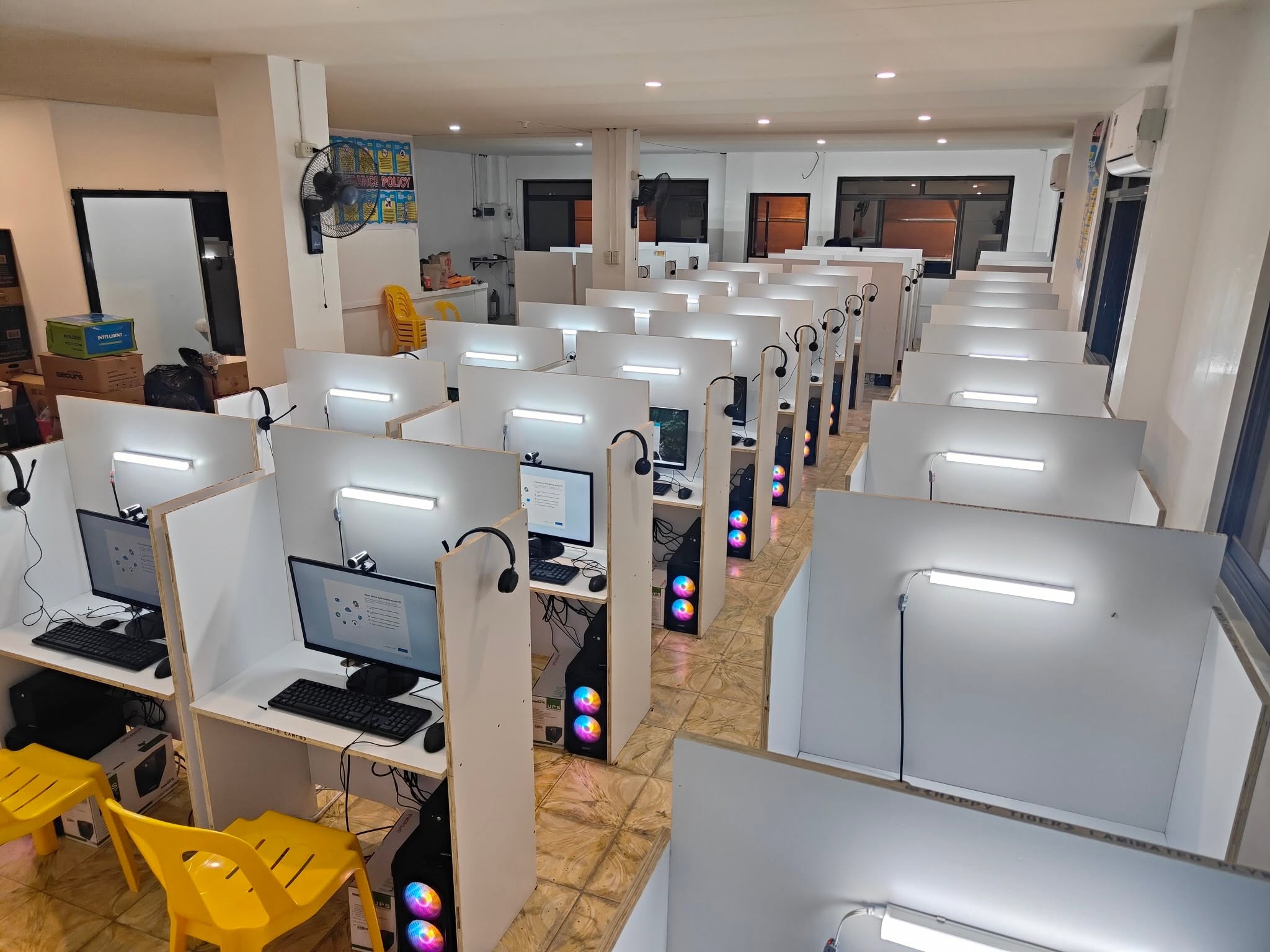Teaching pods with professional equipment