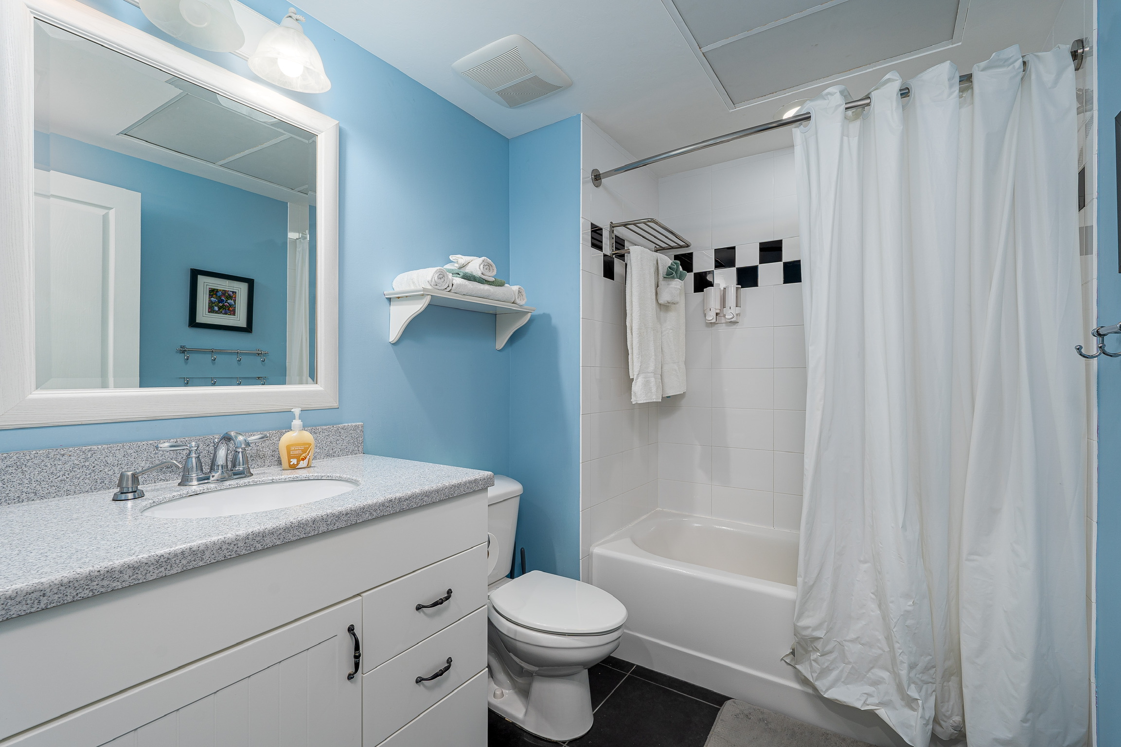 Private bathroom with bathtub Harbour House 210 Fort Myers Beach
