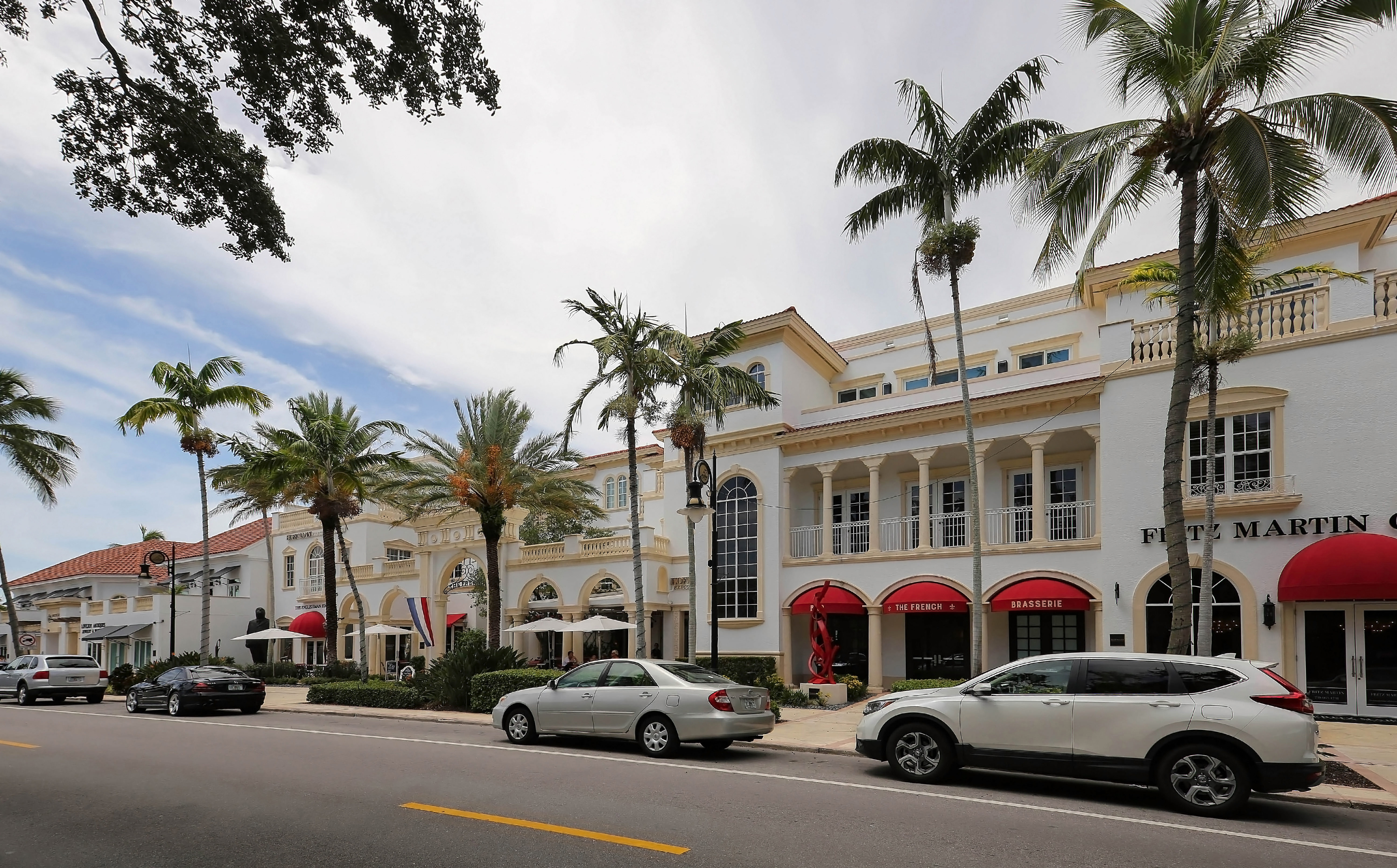 Naples Florida upscale day trip from Fort Myers Beach