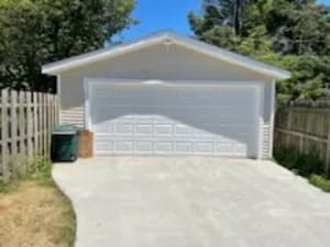 {{ custom_values.service_4 }} in {{custom_values.area_1})