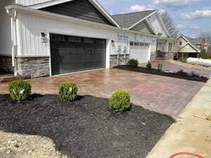 {{ custom_values.service_4 }} in {{custom_values.area_4})