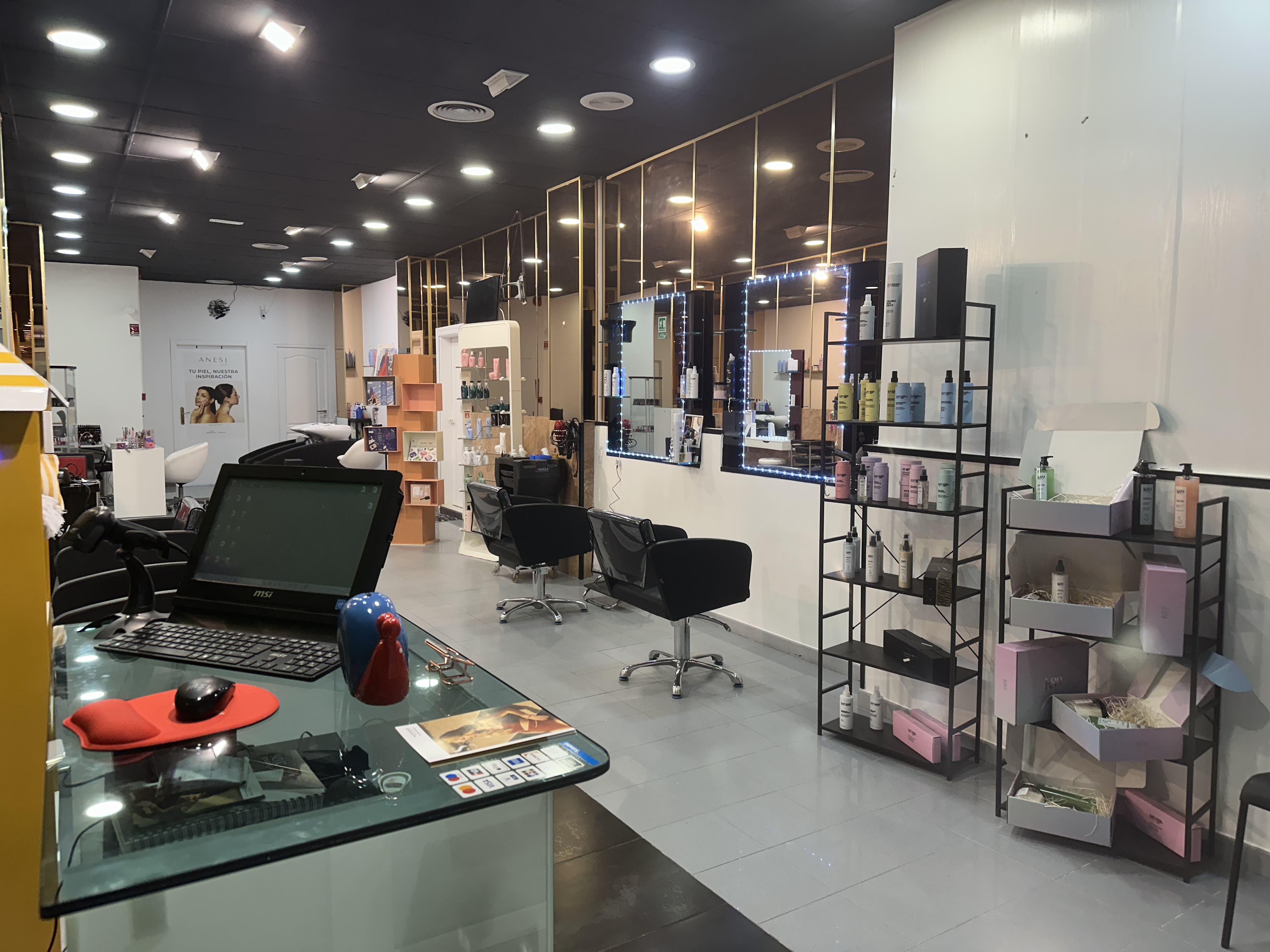 Tratamiento capilar Salón Mireya Cartagena