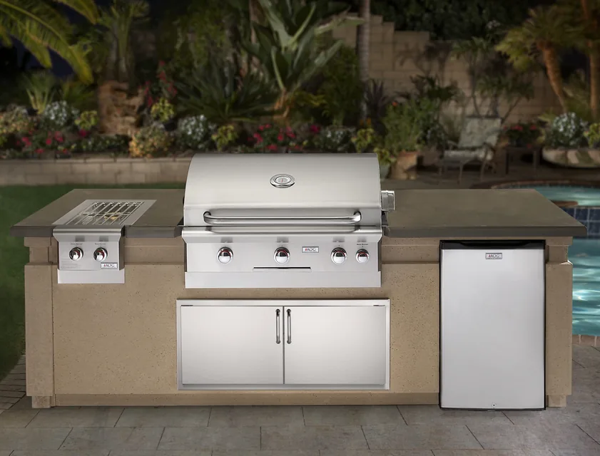Outdoor kitchen