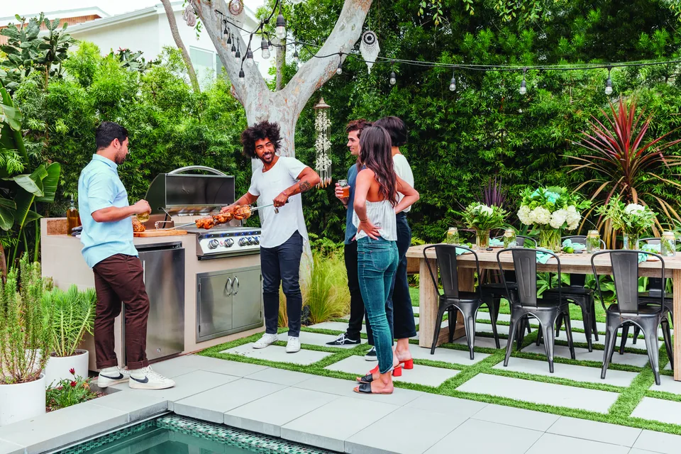 Outdoor kitchen
