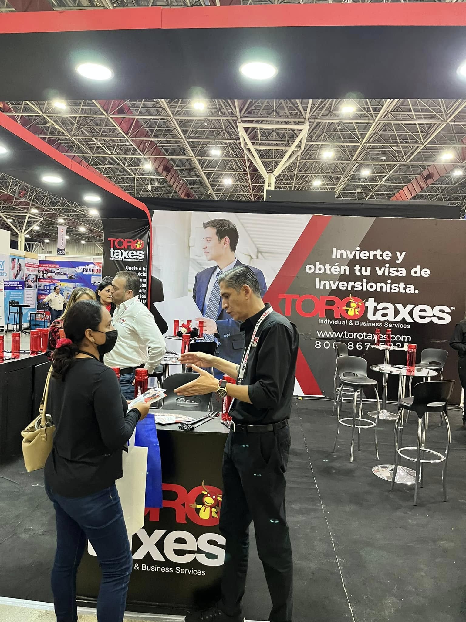 Presencia de Toro Taxes en exposición de franquicias