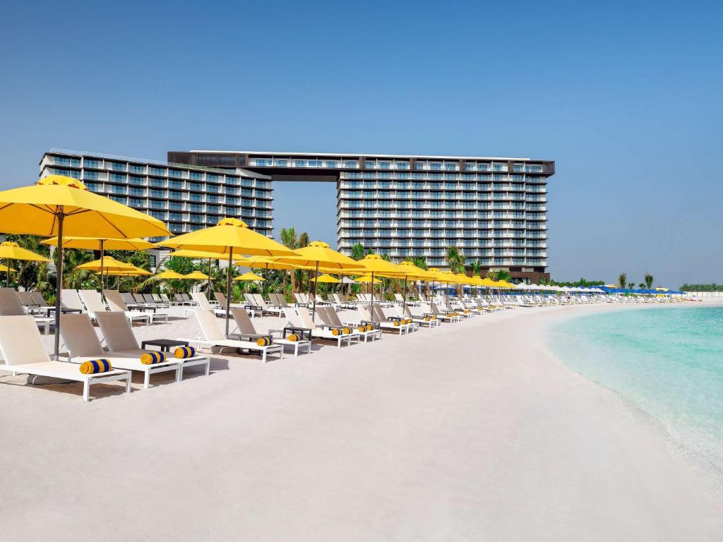 Al Marjan Island D&K Properties