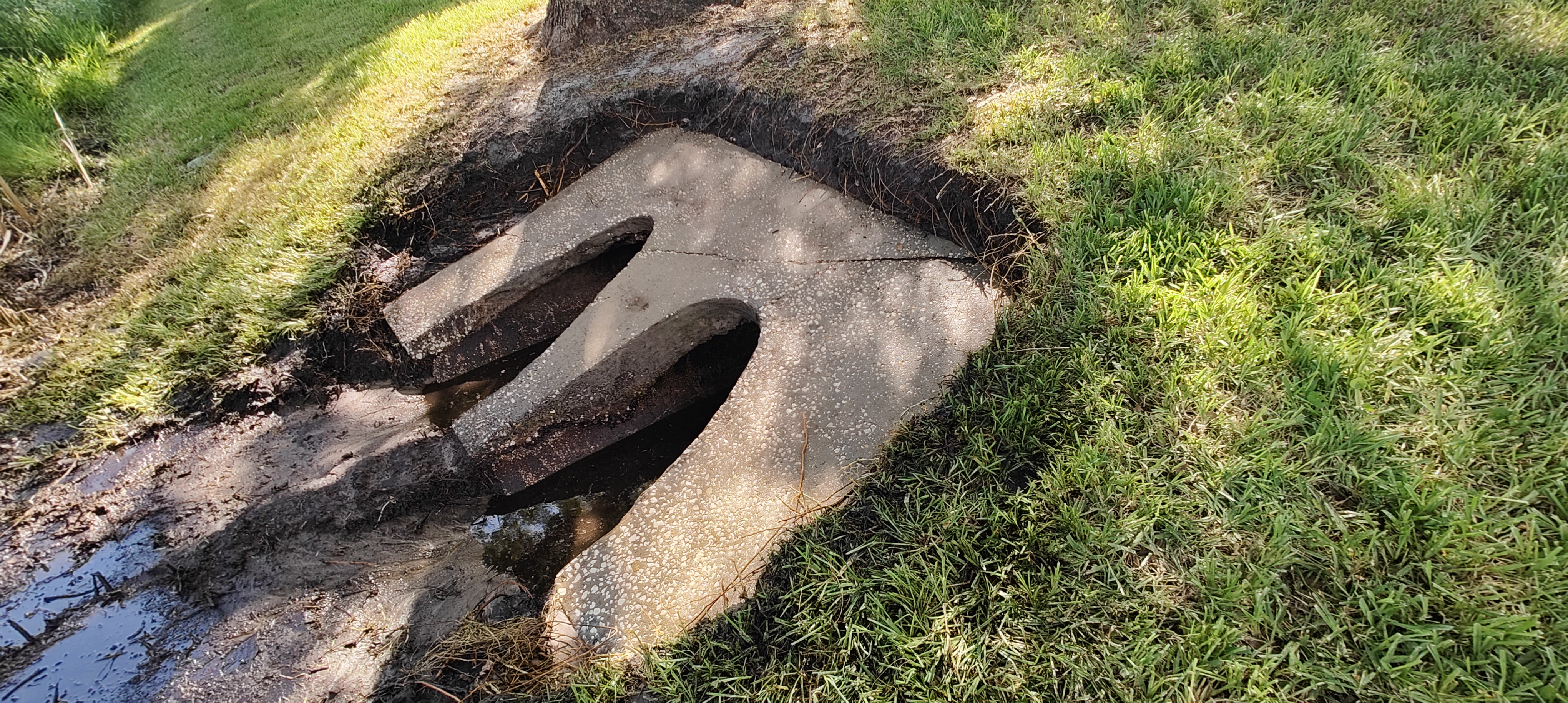 Commercial storm drain and catch basin cleaning by Trufam
