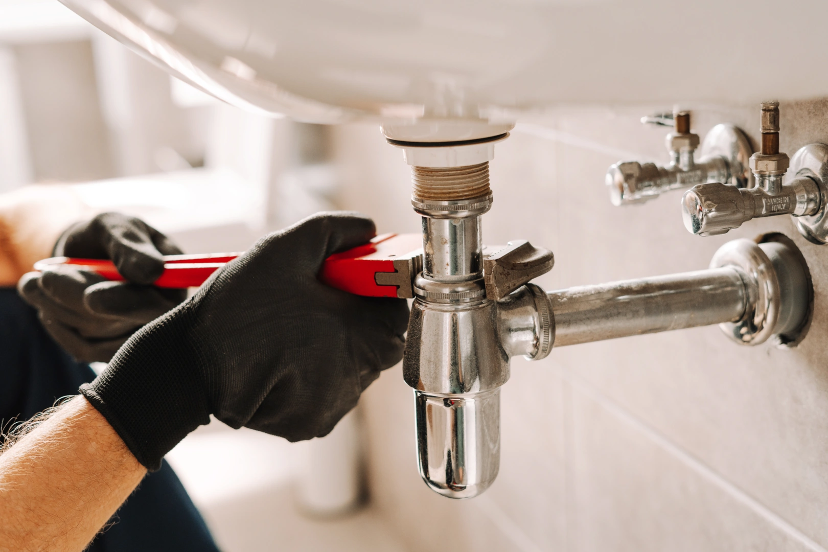 plumbing services in Lauderhill