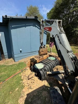 {{ custom_values.service_2 }} in {{custom_values.area_2})