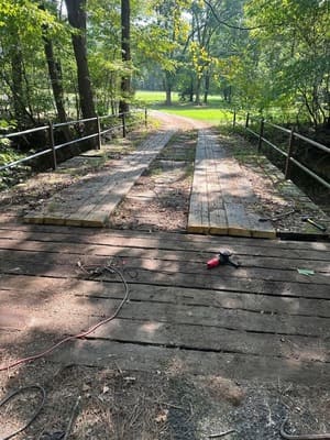 {{ custom_values.service_2 }} in {{custom_values.area_3})