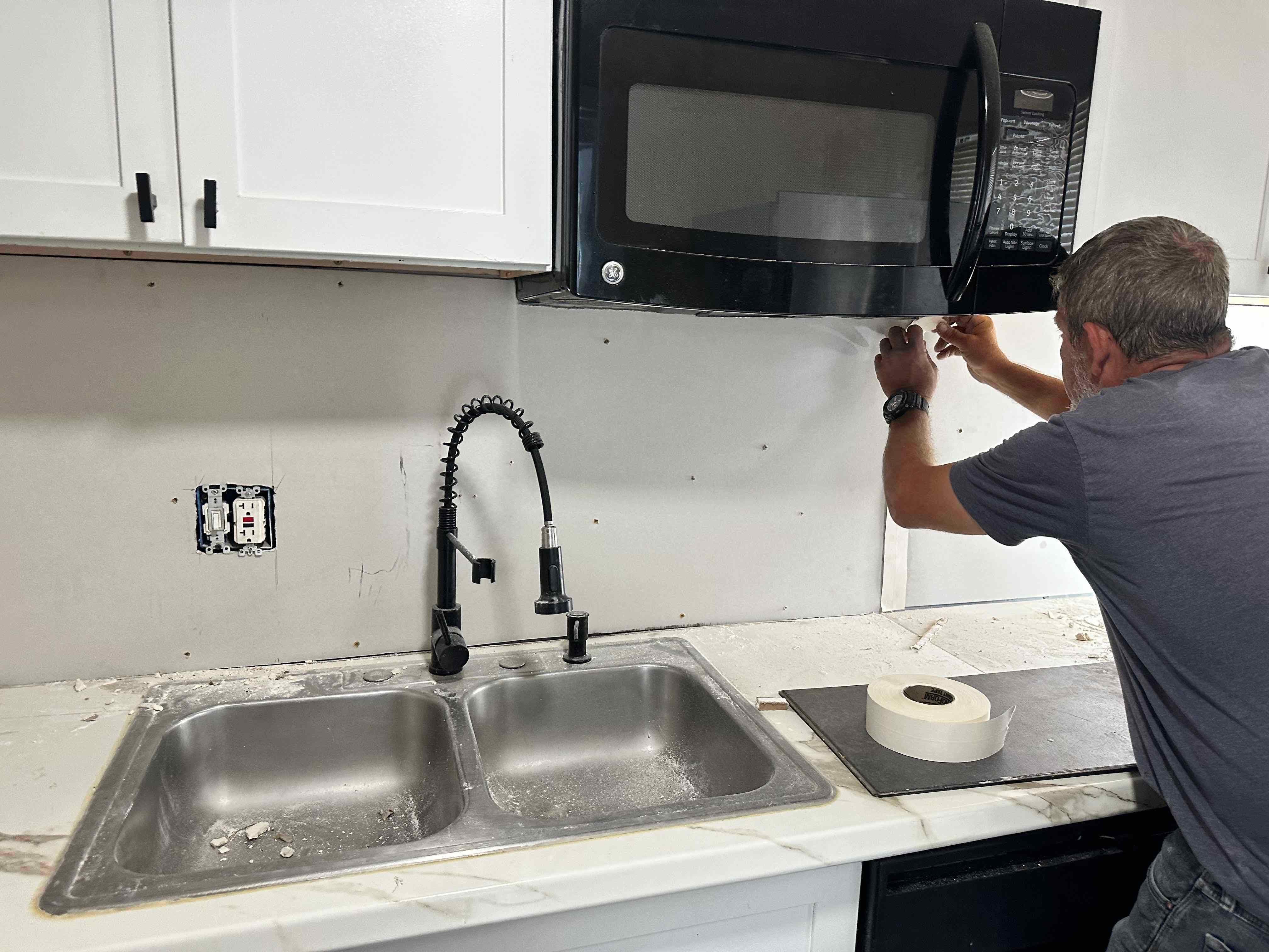 Kitchen Backsplash Preparation