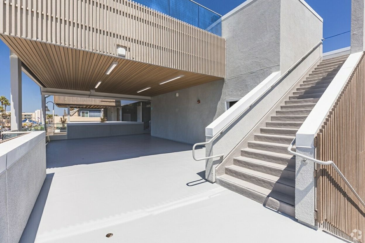 Rooftop venue with ocean view