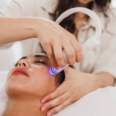 Hydrafacial for Acne & Texture