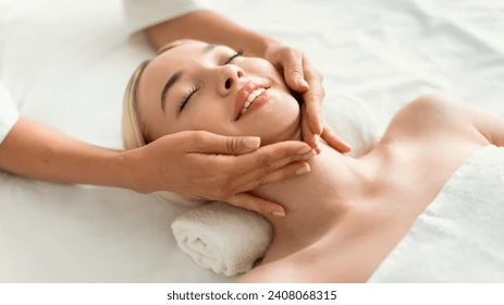 Skin Bright Lightening Neck