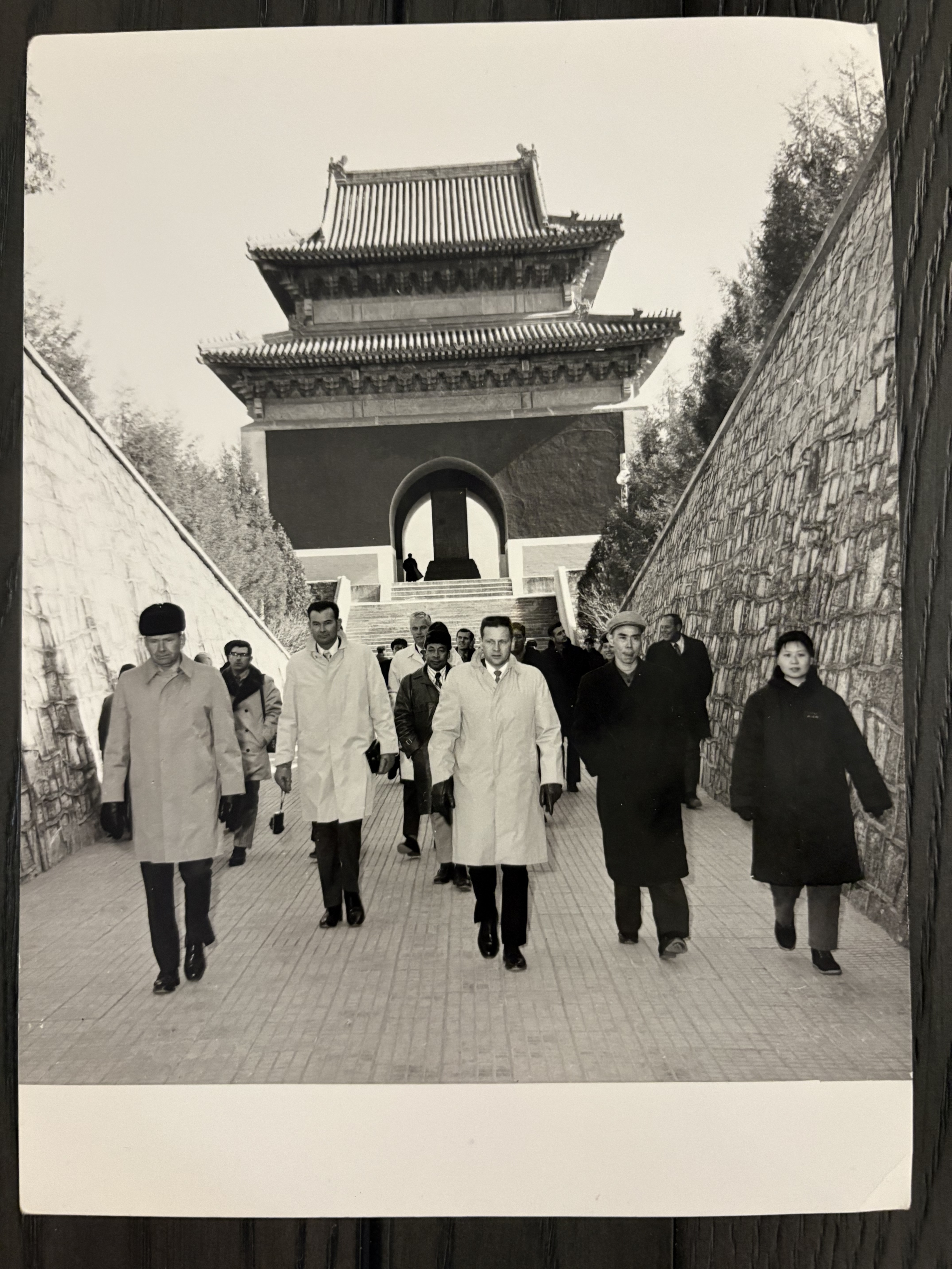 Official U.S. presidential delegation walking the Sacred Way at the Ming Tombs during the 1972 visit to the People's Republic of China.
