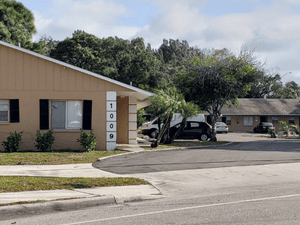 {{ custom_values.service_3 }} in {{custom_values.area_5})