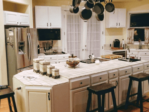 {{ custom_values.service_4 }} in {{custom_values.area_3})