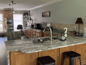 {{ custom_values.service_2 }} in {{custom_values.area_3})