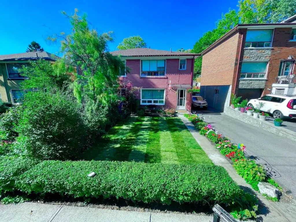 <h3>Less Than 500 Sqft</h3>