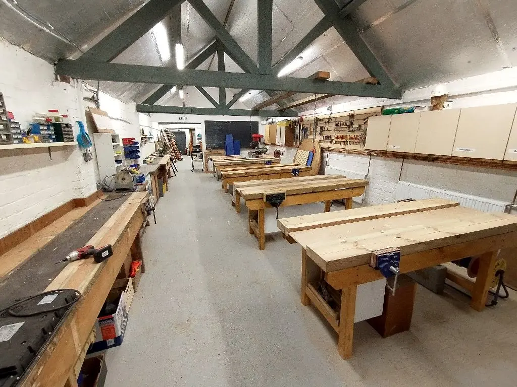 Workshop benches