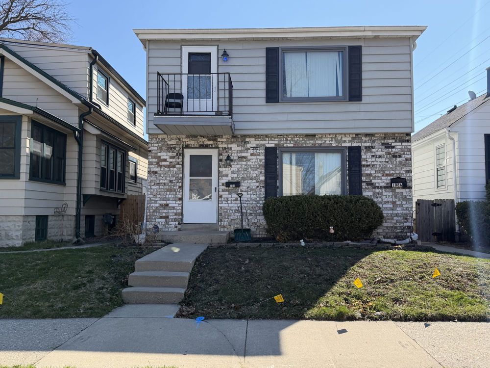 Home sold for cash to help the owner pay off debts