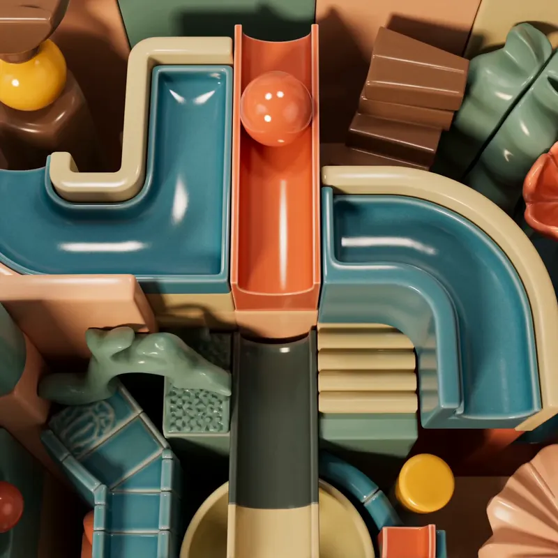 Mercado Marble Run background preview