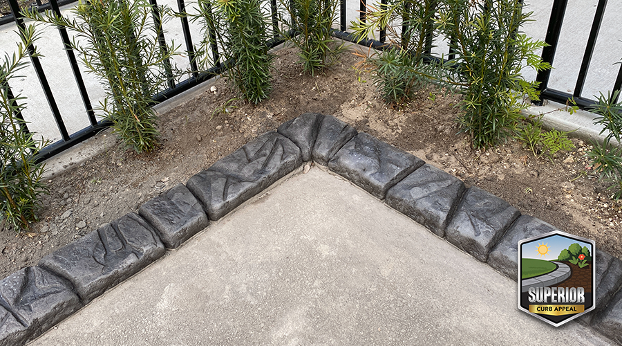 Paver pattern stamped edging