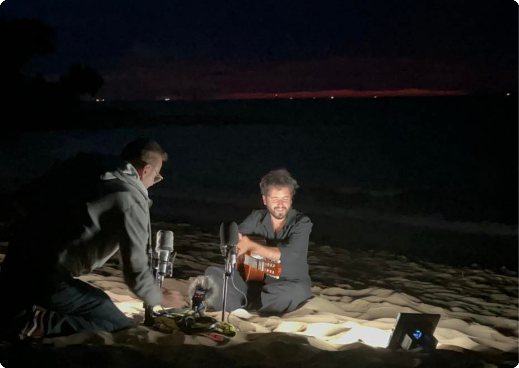 Blog Aude Compose - Eddy Maucourt lors d'un tournage vidéo 