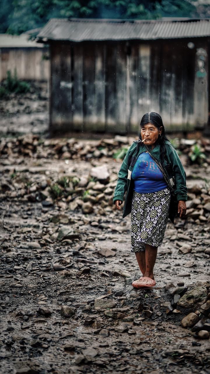 A Yukpa woman above the valley