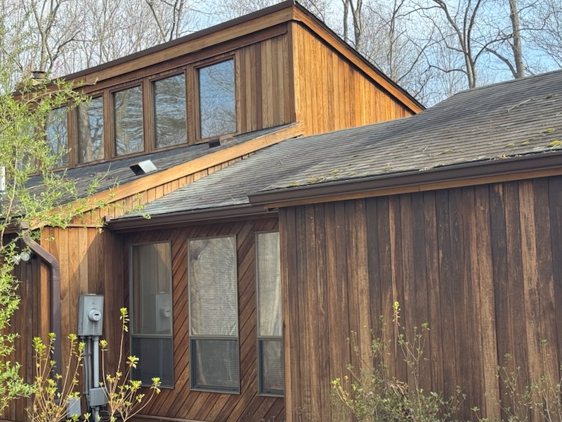 Cedar & Wood Siding in Arlington