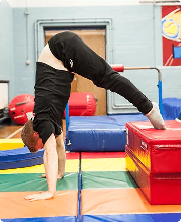 Gymnastics class for 11–16 years