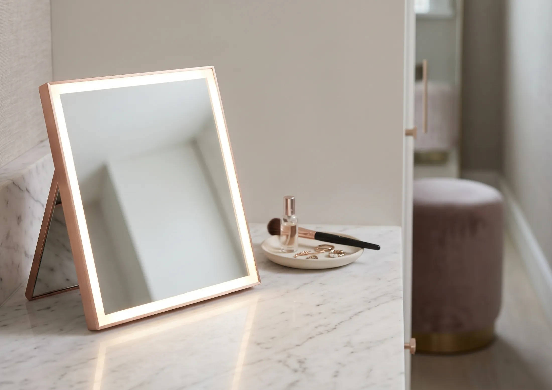 Compact and stylish makeup mirror near me for smaller vanity spaces and desks