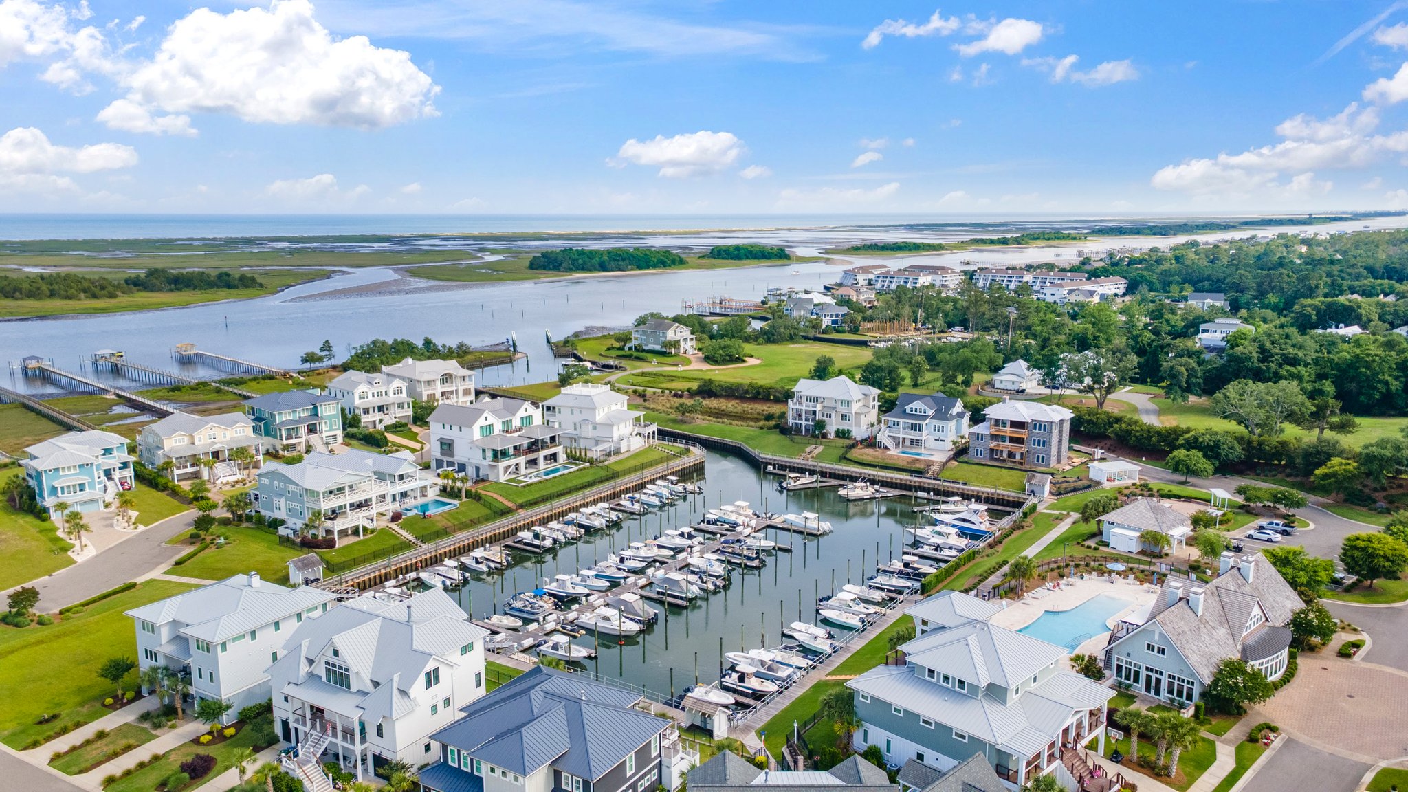 Neighborhood ICW Marina Wilmington