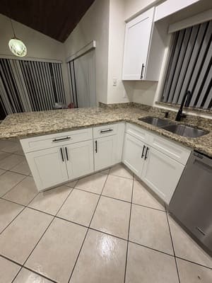 {{ custom_values.service_3 }} in {{custom_values.area_4})