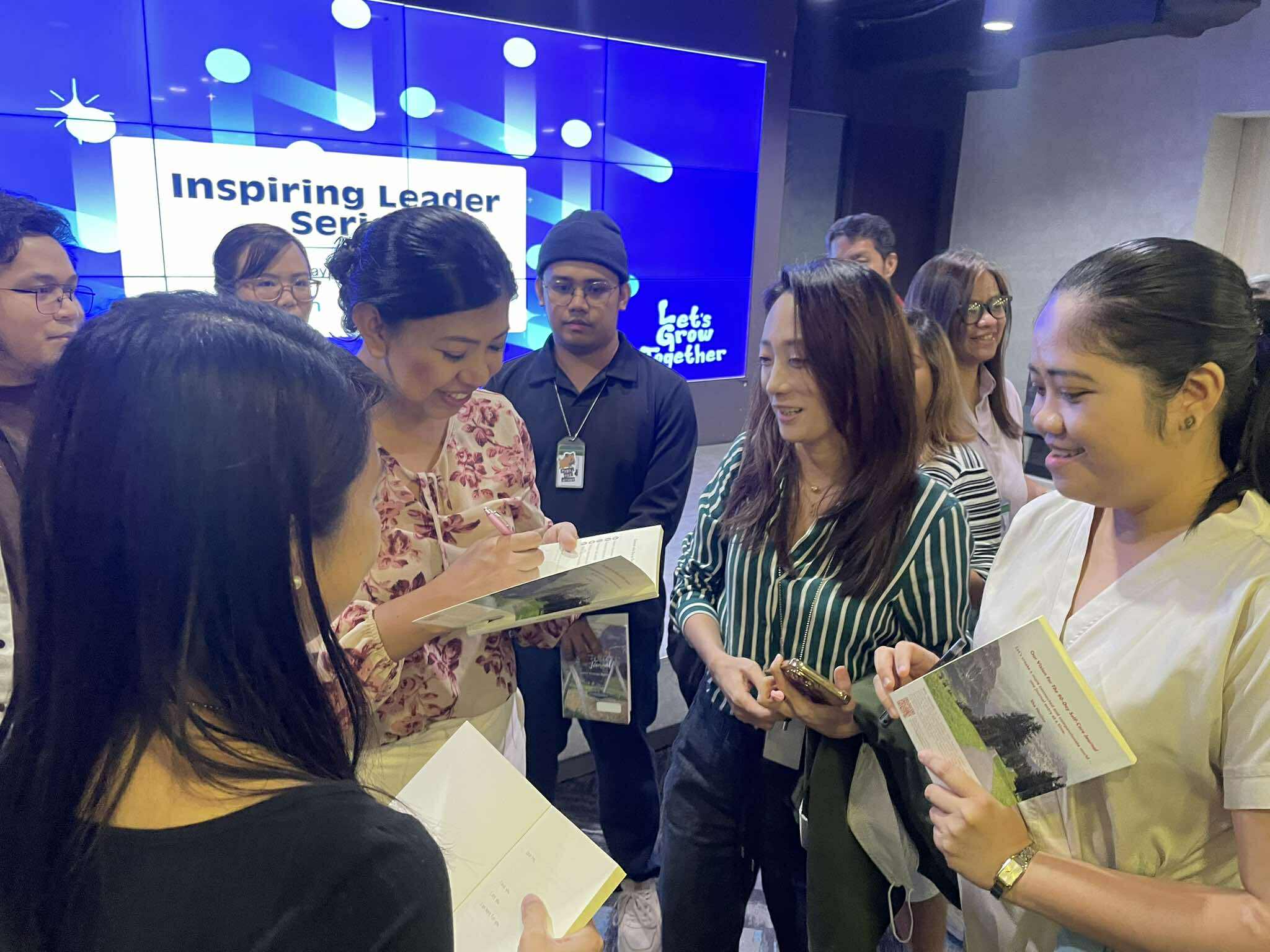 Sha with attendees
